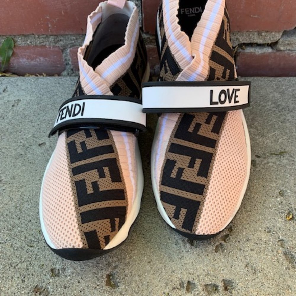 Fendi Rockoko "Fendi Love" Knit Sneaker in Pink - Size 37.5